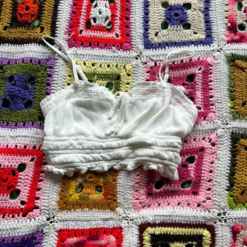 White crop top